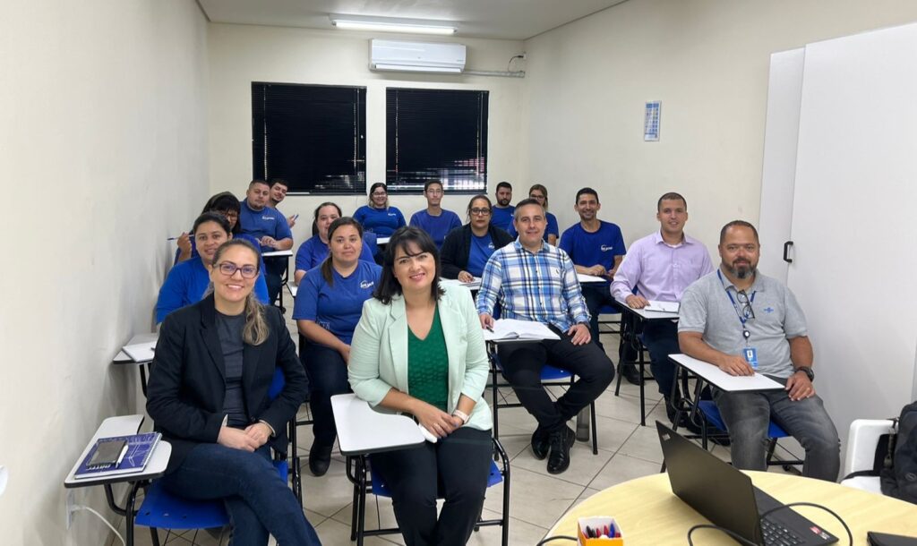 Com o apoio do Sebrae, Seal Lacres promove palestra sobre finanças pessoais à todos os colaboradores