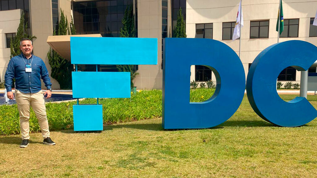 Seal Lacres participando do 9º Fórum Anual de Médias Empresas da Fundação Dom Cabral Colaborador
